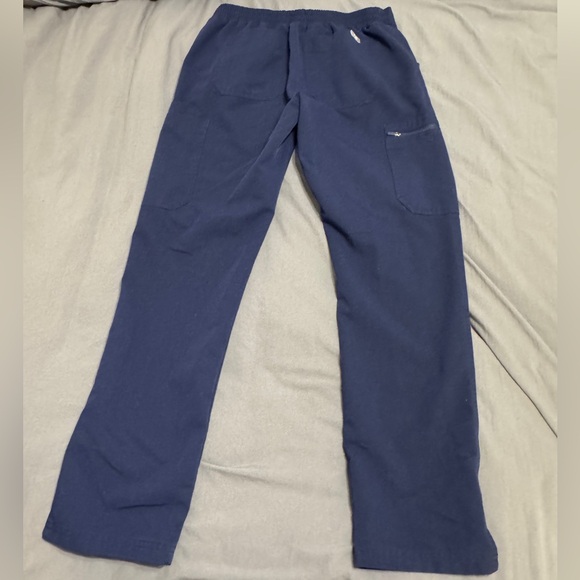 small petite yola skinny scrub pants - Picture 15 of 15